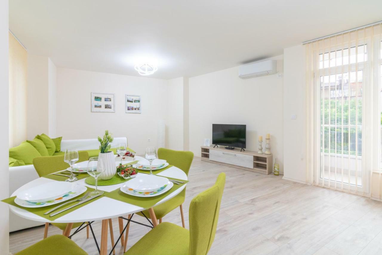 Domus Apartments Grand Plovdiv Esterno foto